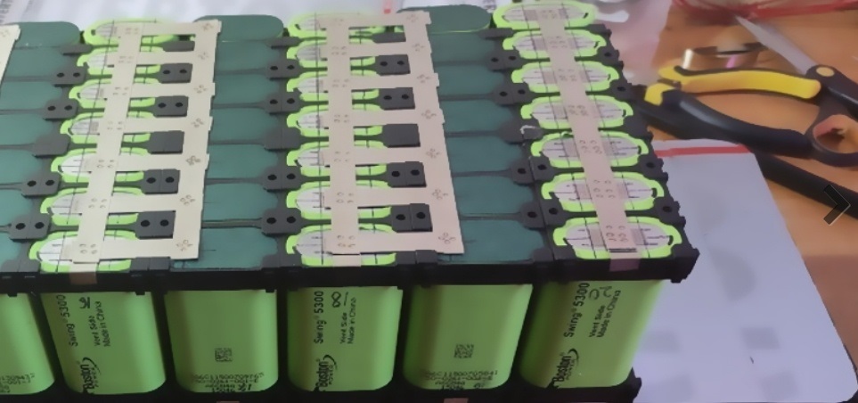 https://www.battery-group.com/