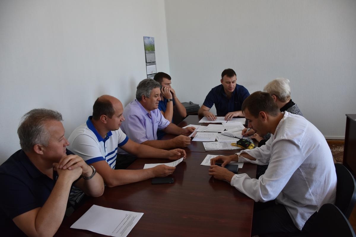 депутатська комісія 
