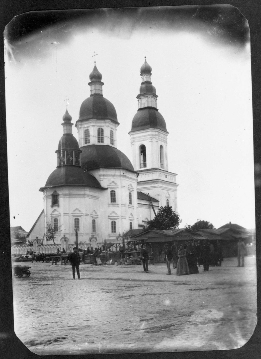 Миколаївська церква
