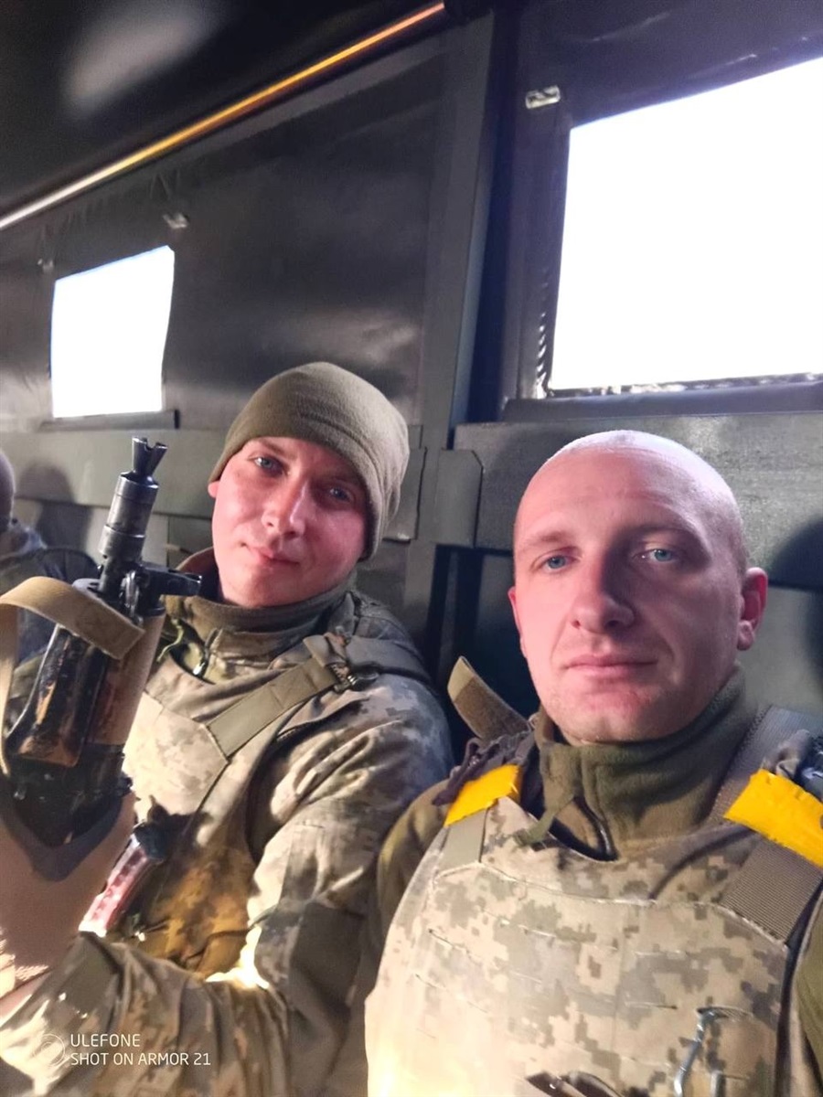 Справа — Сергій, зліва — його найкращий друг і побратим Олександр