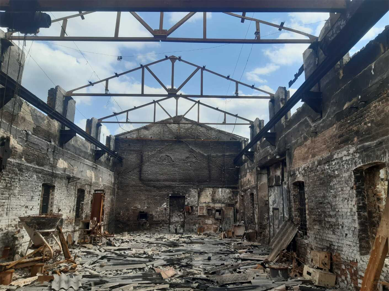 Все, що залишилося від шкільного спортзалу